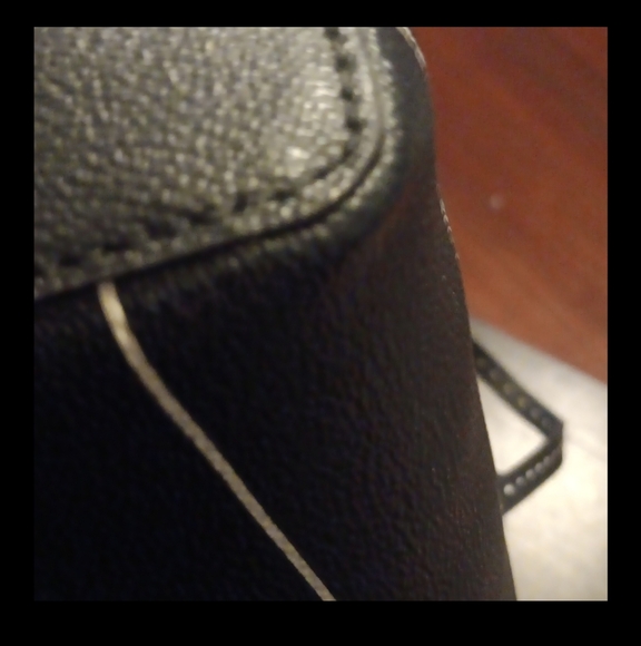 Tory Burch Crossbody Or Shoulder Tote, Striped in Black and White (EUC) - Picture 12 of 16